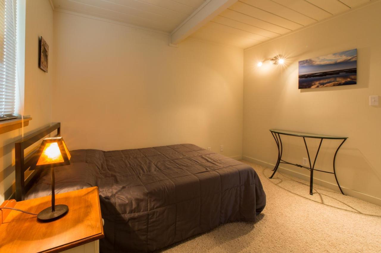Private Room With Shared Bath Mountain View Εξωτερικό φωτογραφία